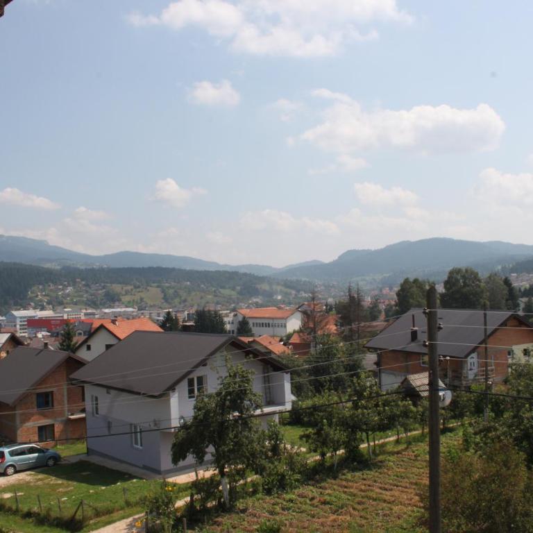 Apartmani Pale - Apartment with Mountain View - 2