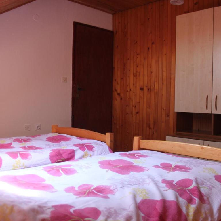 Apartmani Pale - Apartment with Mountain View - 6
