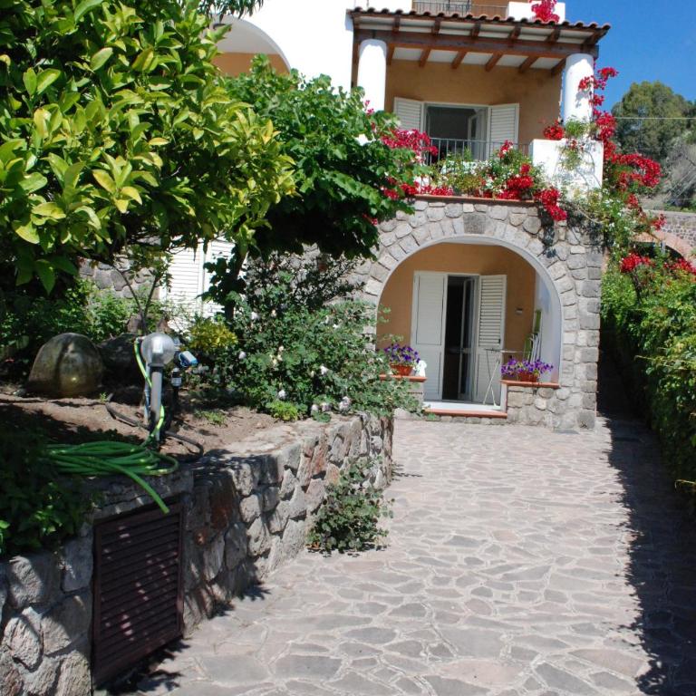 Costa Residence Vacanze - Monolocale con Vista Giardino - 7