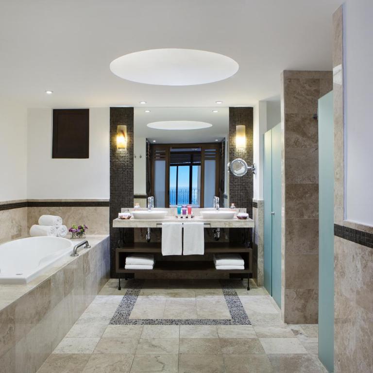 Hyatt Ziva Los Cabos - All Inclusive - Club One-Bedroom Master Suite with Ocean View - 3