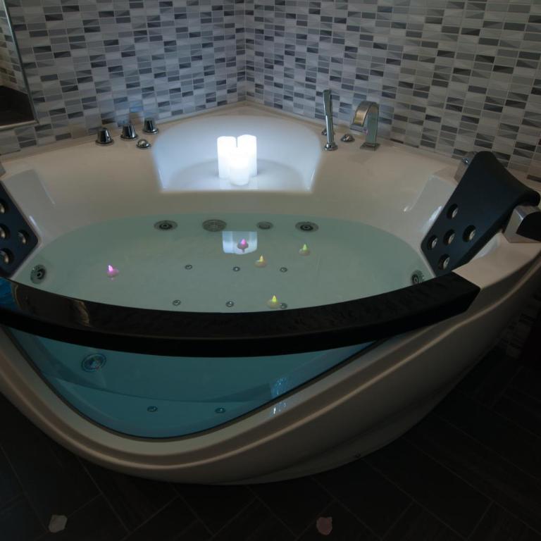 World Wide Bed - Prenestino - Chambre de Luxe Double ou Lits Jumeaux avec Baignoire Spa - 30