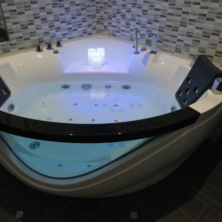 World Wide Bed - Prenestino - Chambre de Luxe Double ou Lits Jumeaux avec Baignoire Spa - 31