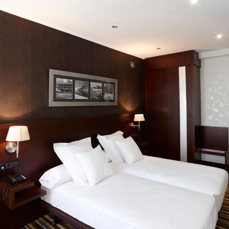 Hotel Granda - Habitación Estándar con aparcamiento - 4
