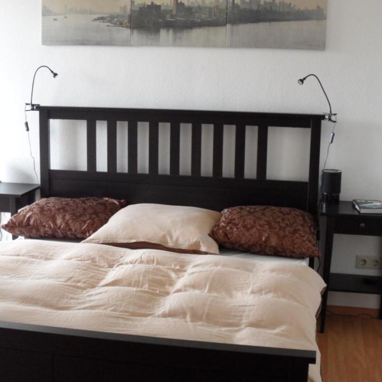 Central City Apartment Würzburg with private Parking - Apartment - 1