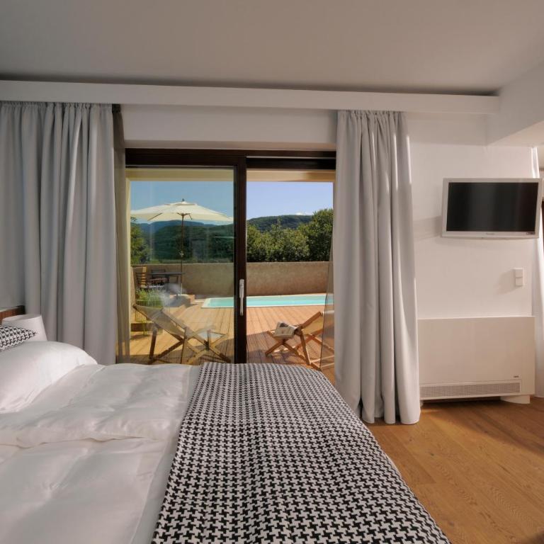 Designhotel Gius La Residenza - Deluxe Suite with Jacuzzi and Small Pool - 4