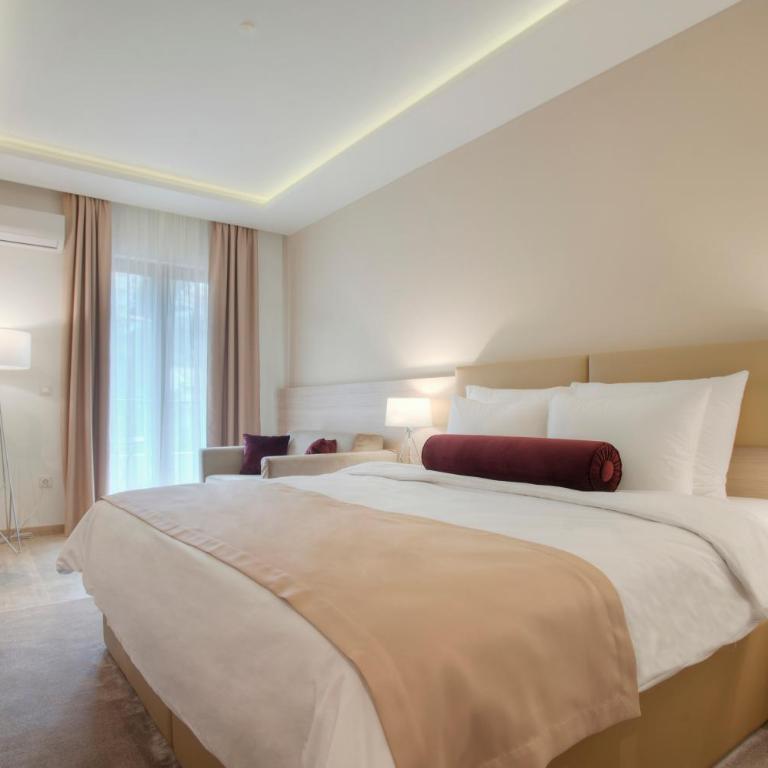 Hotel Villa Gracia - Superior Dvokrevetna Soba sa Bračnim Krevetom/Zasebnim Krevetima - 2