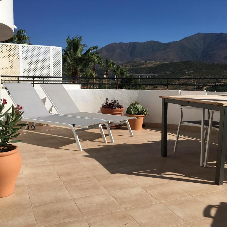 Estepona Golf - Los Pintores - Apartamento con vistas a las montañas - 4