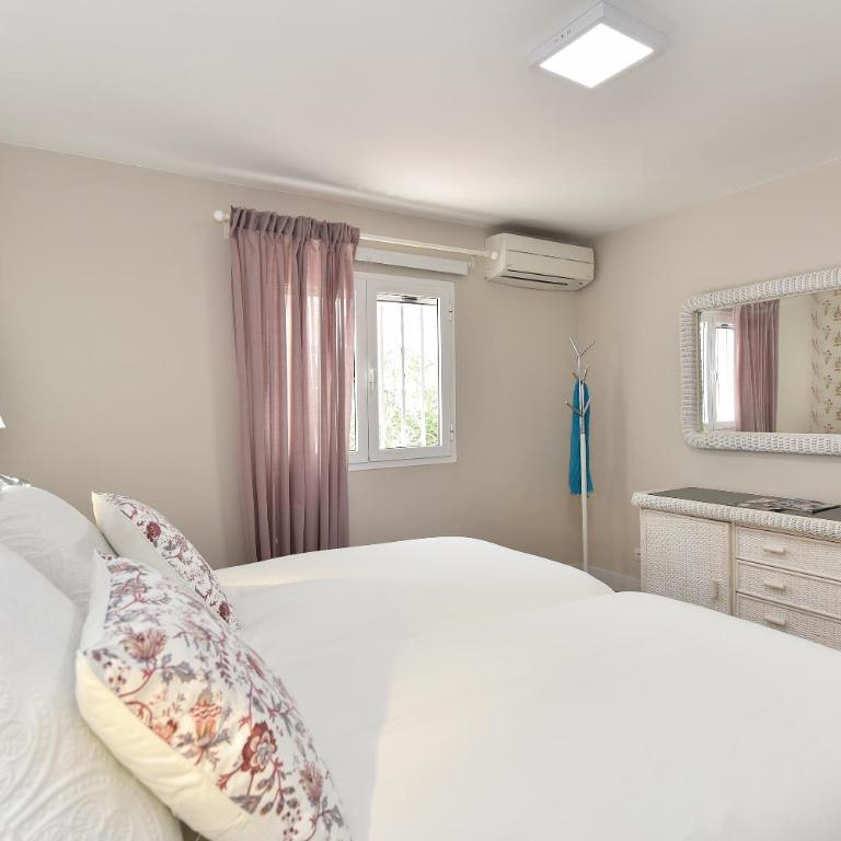 The Secret Garden Holiday Home - Casa - 23