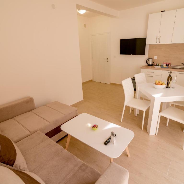 SunnyApartments - Apartman sa 1 Spavaćom Sobom - 17