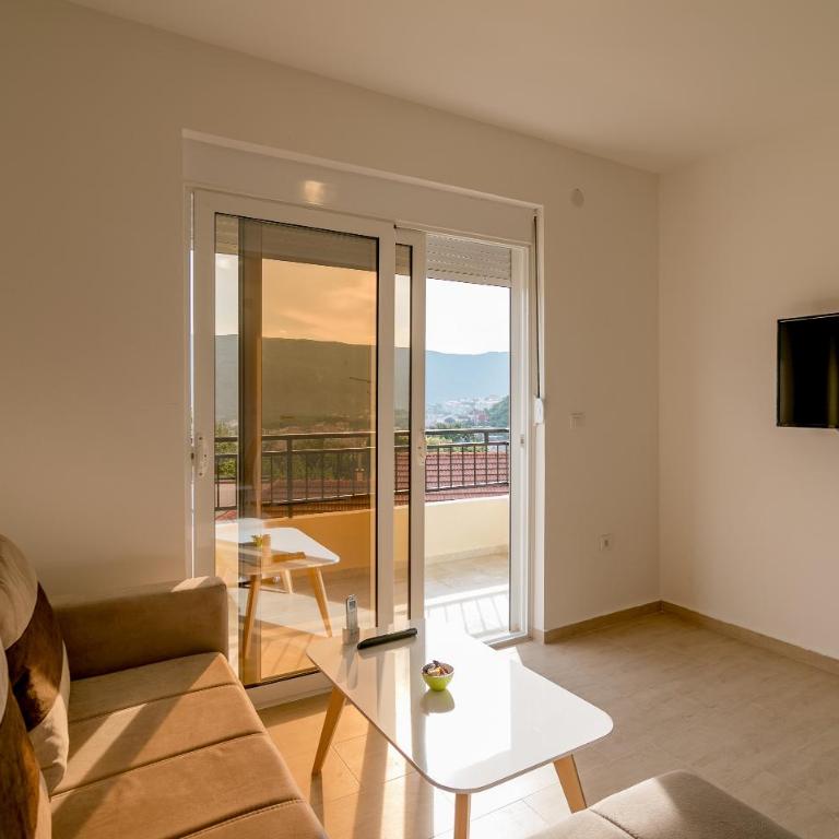 SunnyApartments - Apartman sa Pogledom na More - 2