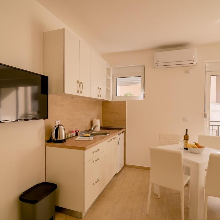 SunnyApartments - Apartman sa 1 Spavaćom Sobom - 8