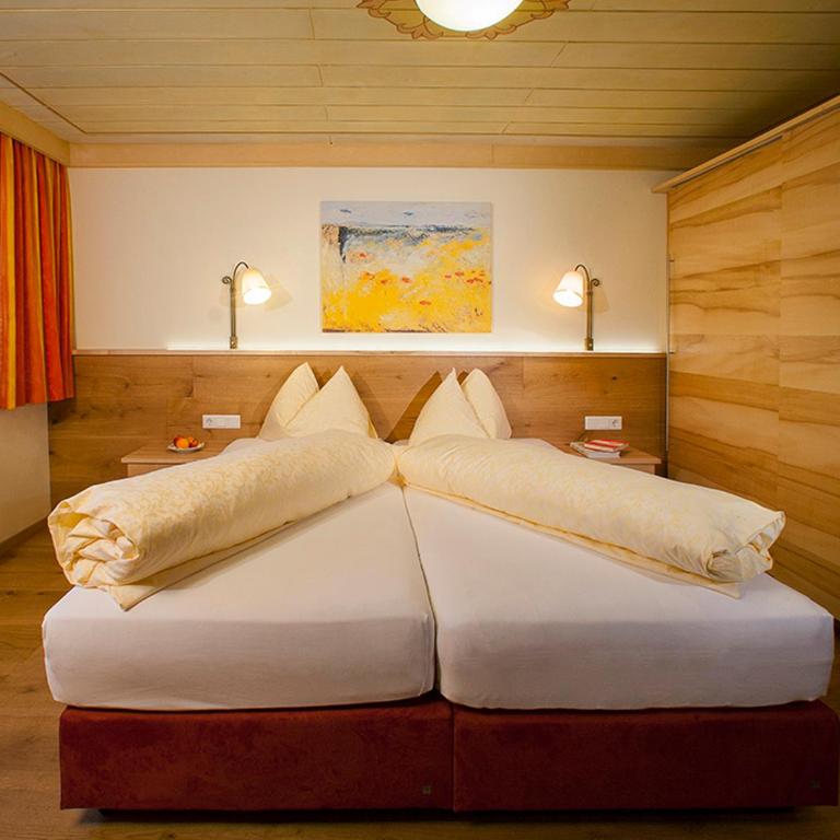 Alpenhof - Doppelzimmer - 4
