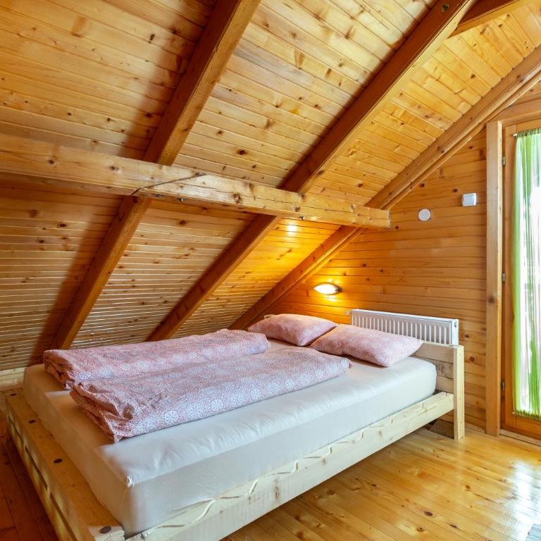 Boskovica Brvnare - One-Bedroom Chalet - 21