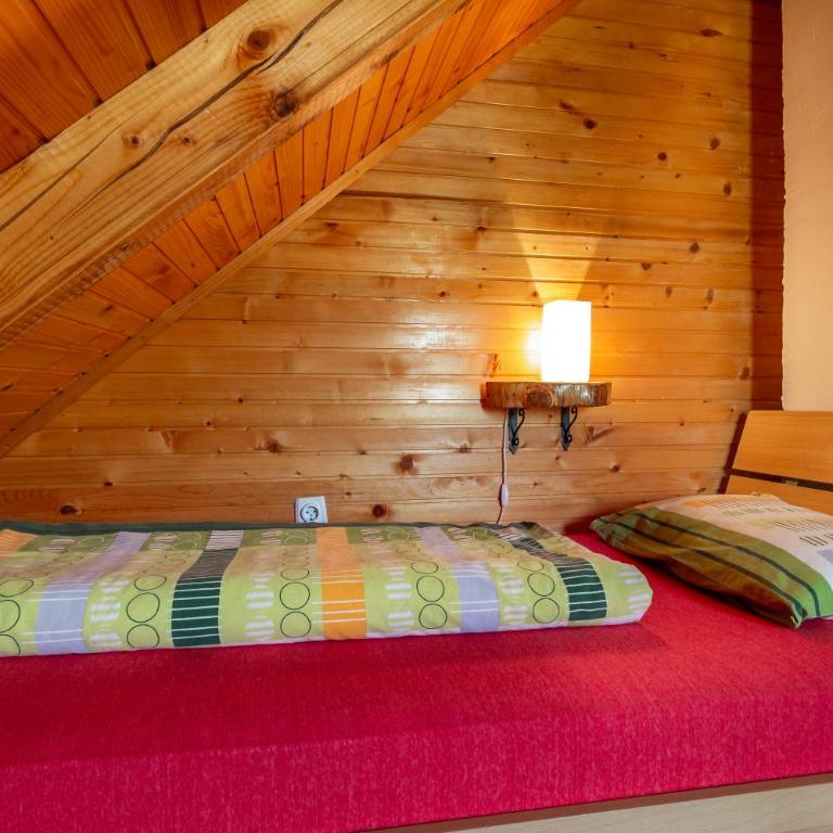 Boskovica Brvnare - One-Bedroom Chalet - 23