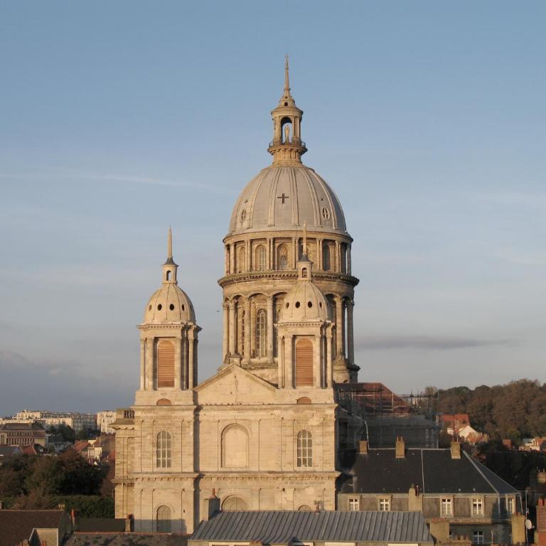 Lumineux T2 Vieille ville 3 pers parking gratuit - by La Source d'OrFée - Appartement - 53