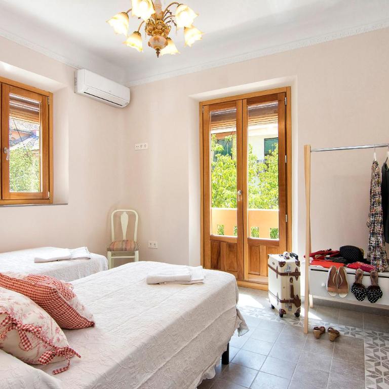 Bright & Elegant City Centre 3 bedroom Apartment - Apartment - 12