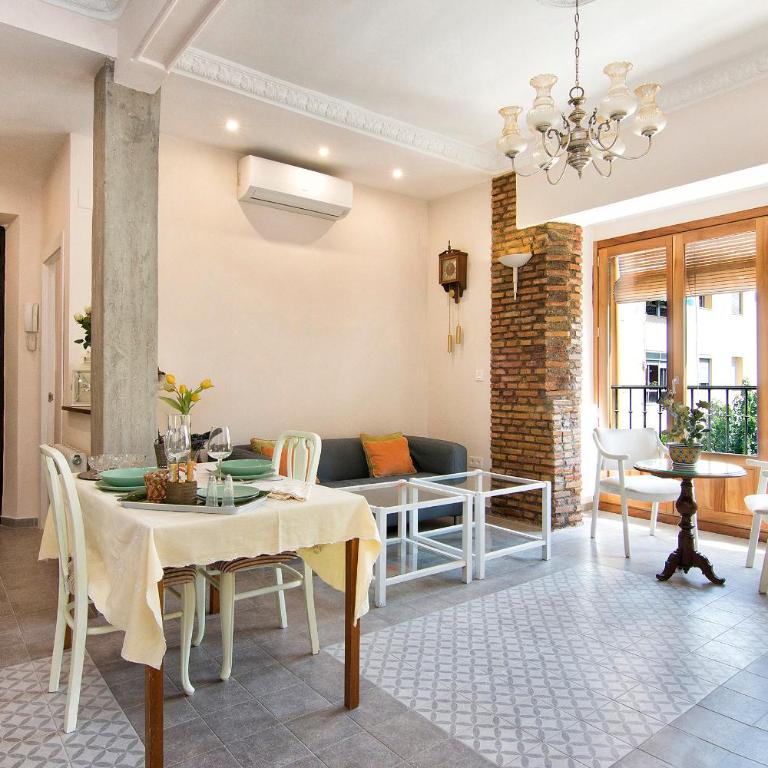 Bright & Elegant City Centre 3 bedroom Apartment - Apartment - 43