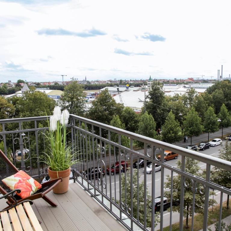 Boutique Hotel Krone München - Charming Comfort with view - 2