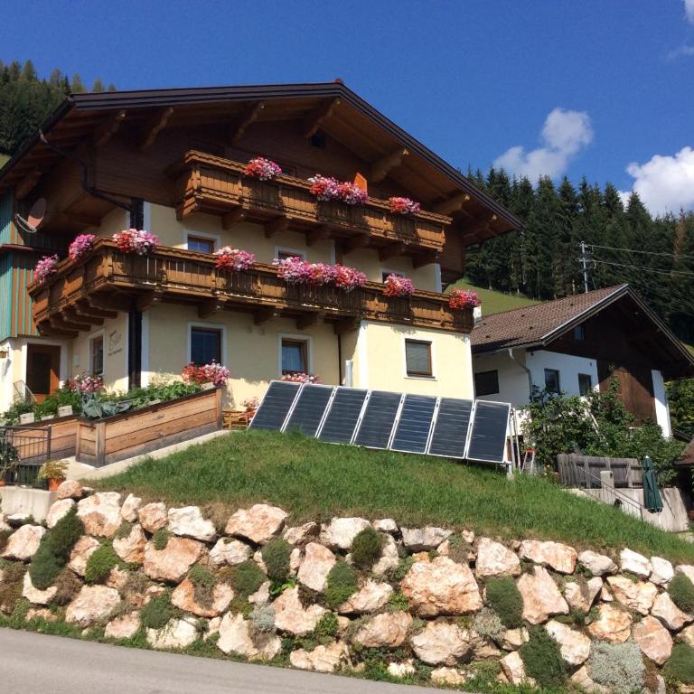 Haus Erika - Apartment mit 2 Schlafzimmern und Bergblick - 3