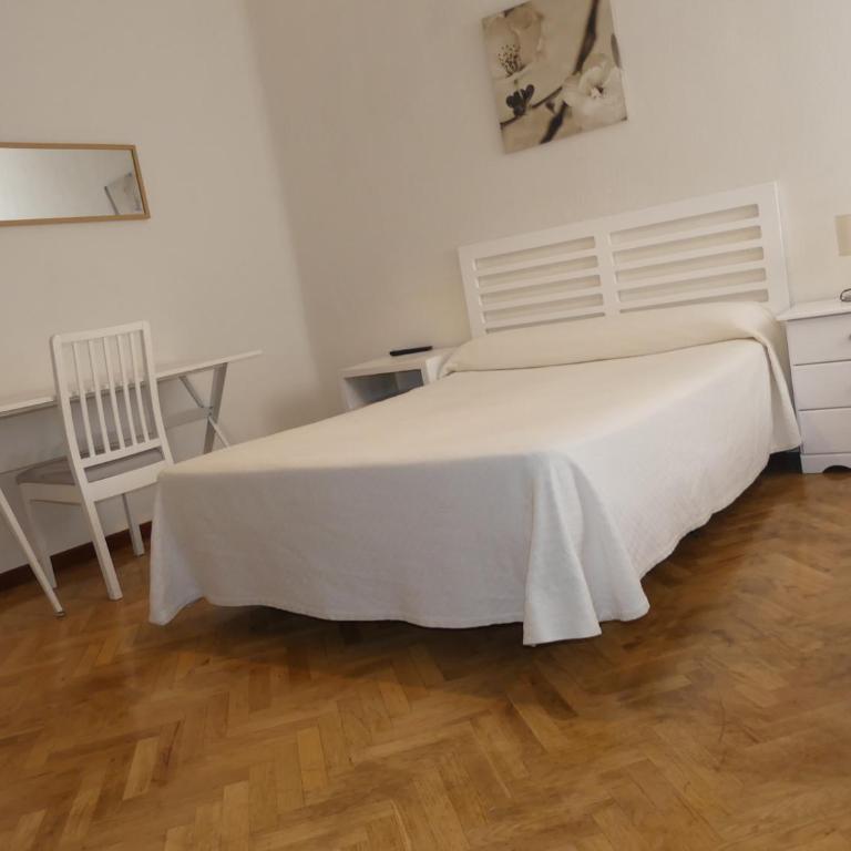 Hostal America - Camera Quadrupla - 1