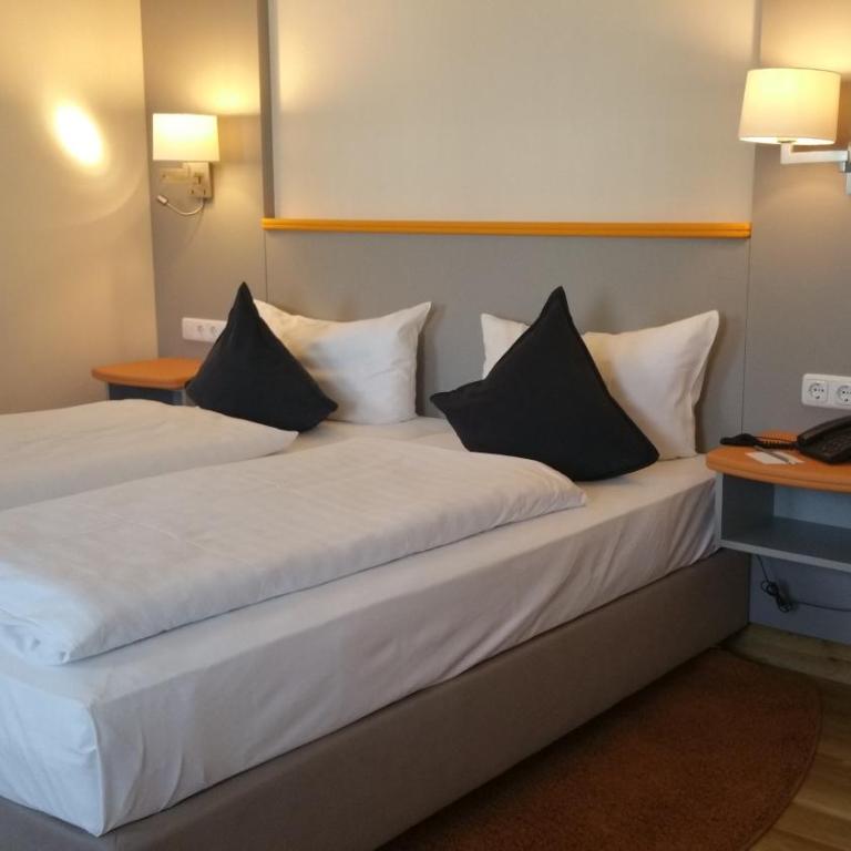 Hotel Cristal - Comfort Zimmer - 14