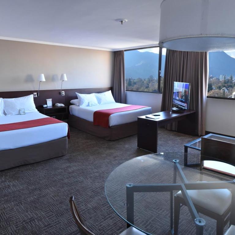 Hotel Director Vitacura - Habitación Doble con vistas a la montaña - 1