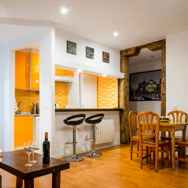 Colegiata - Apartamento - 1