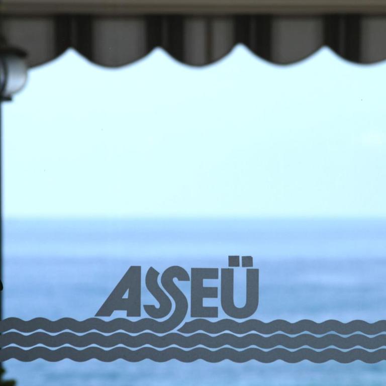 Asseu - Camera Matrimoniale/Doppia con Letti Singoli con Vista Mare - 2