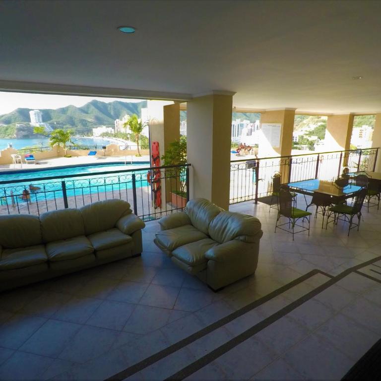 Edificio El Peñon del Rodadero Apartamento Playa Rodadero - Apartamento con vistas al mar - 30