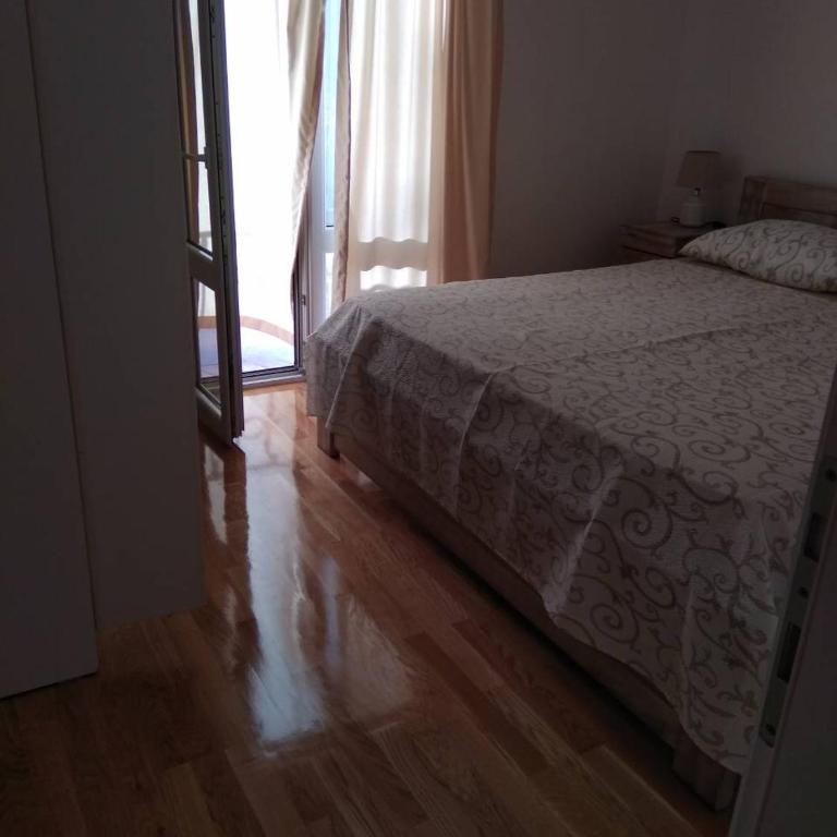 Apartments Grabovica - Two-Bedroom Apartment - 2