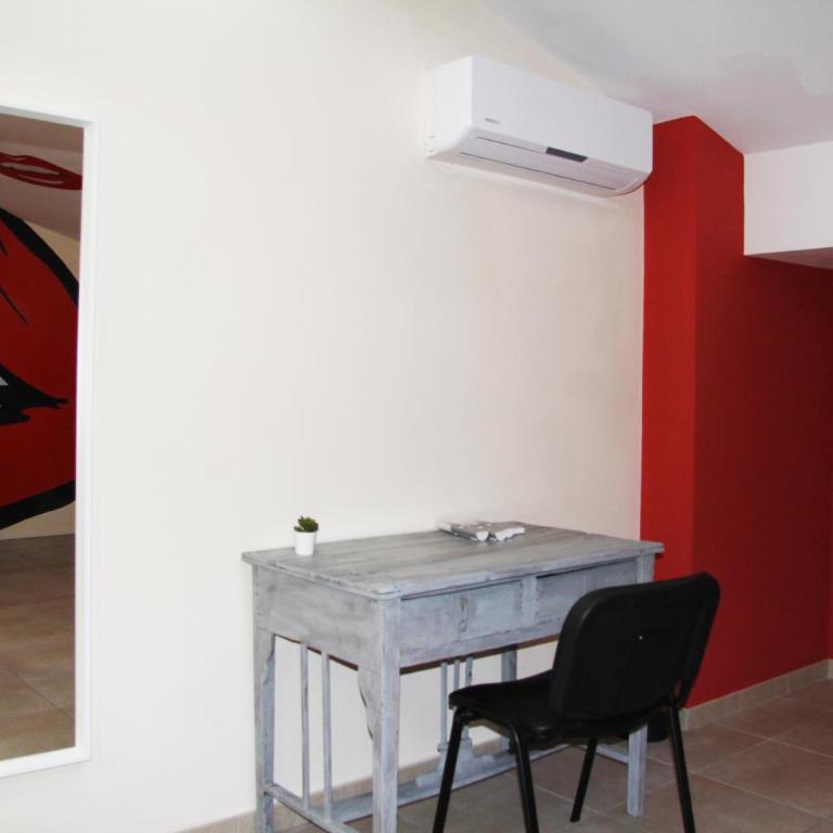 Urban Pop 2 BnB - Single Bed in Female Dormitory Room - 6