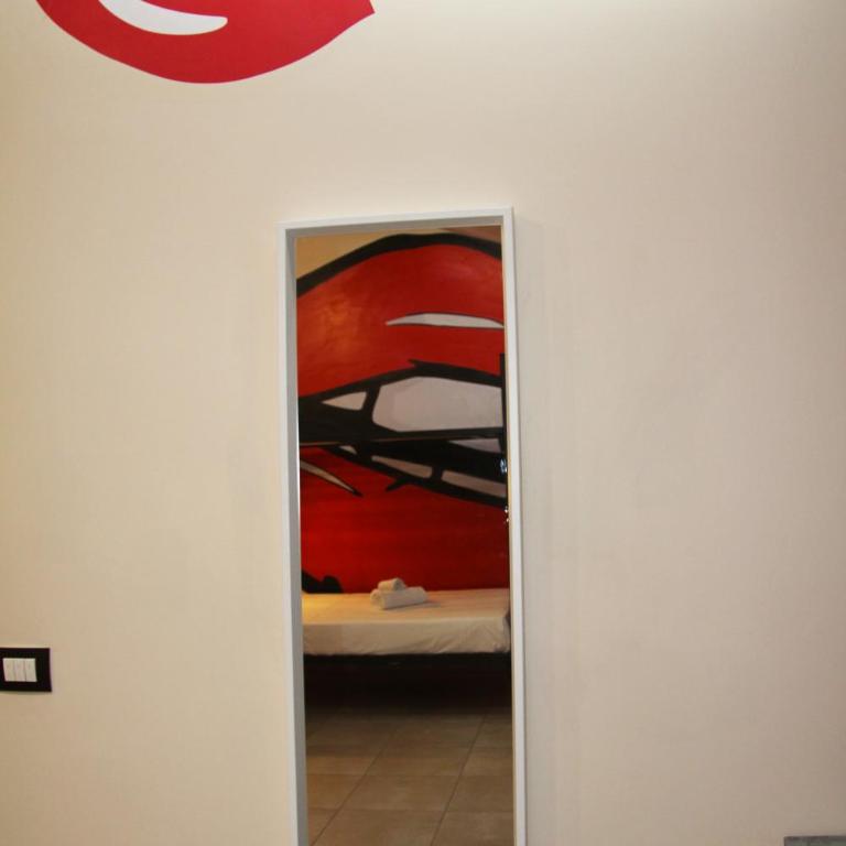 Urban Pop 2 BnB - Single Bed in Female Dormitory Room - 4