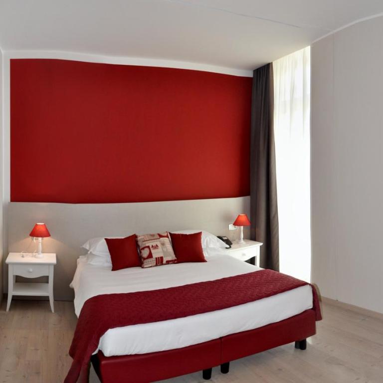 Tullio Hotel - Chambre Double ou Lits Jumeaux - Vue Latérale sur Lac - 6
