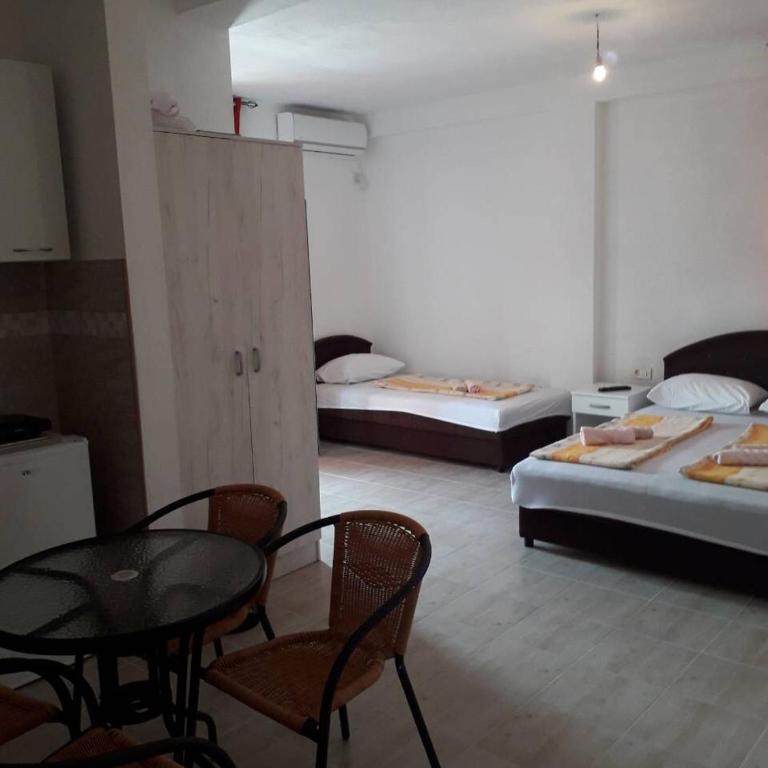 Apartmani Andrea-jaz - Studio Apartman s Balkonom - 6