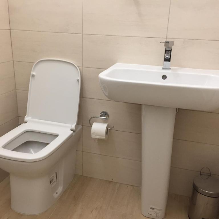 YooRoom - Double Room with Private External Bathroom - 1