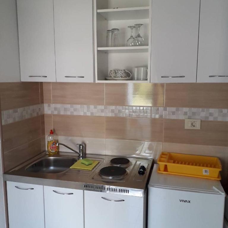 Apartmani Andrea-jaz - Studio Apartman s Balkonom - 3