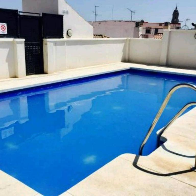 Family apartment Patio&Swimming pool in center Malaga - Apartment - 50
