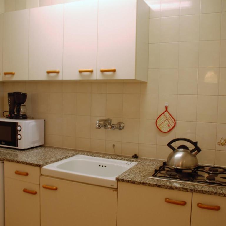 Apartaments Margarita Sabina Pinell - Estudio - 4