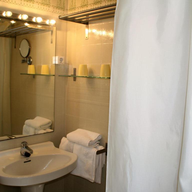 Apartaments Margarita Sabina Pinell - Villa - 6