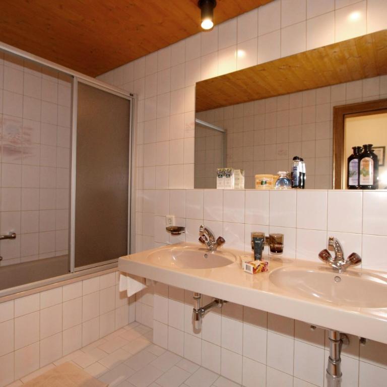 Apart Christopher - Apartment mit 2 Schlafzimmern und Balkon - 5