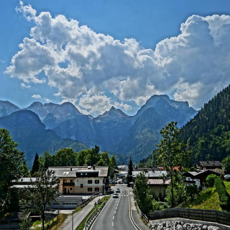 Pension Eckschlager - Doppelzimmer mit Balkon - 1