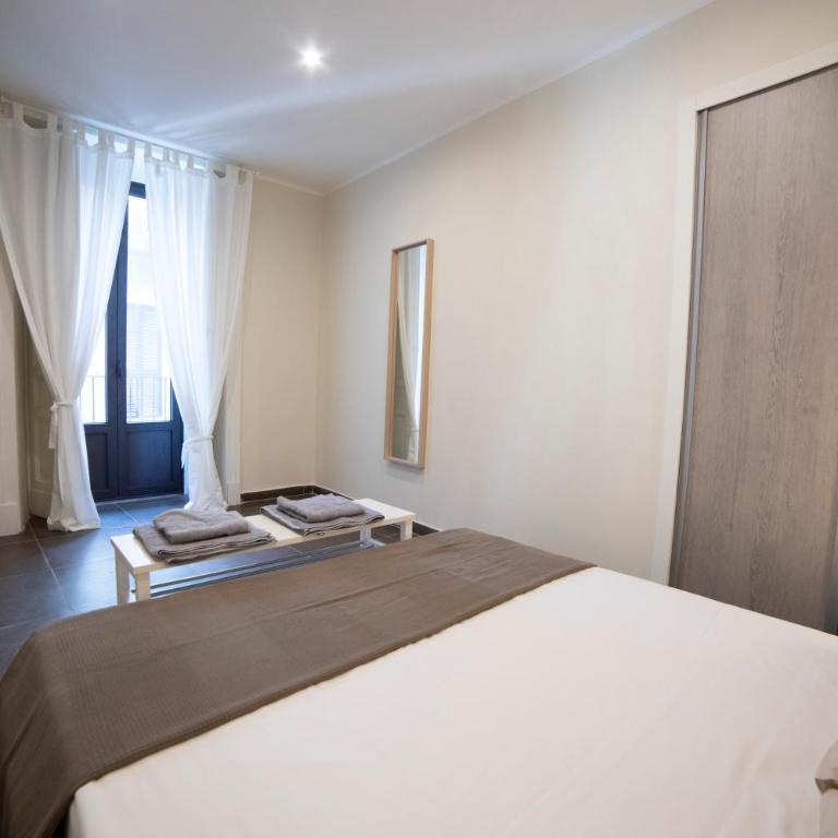 Katana suites apartments - Apartment with Balcony - 10