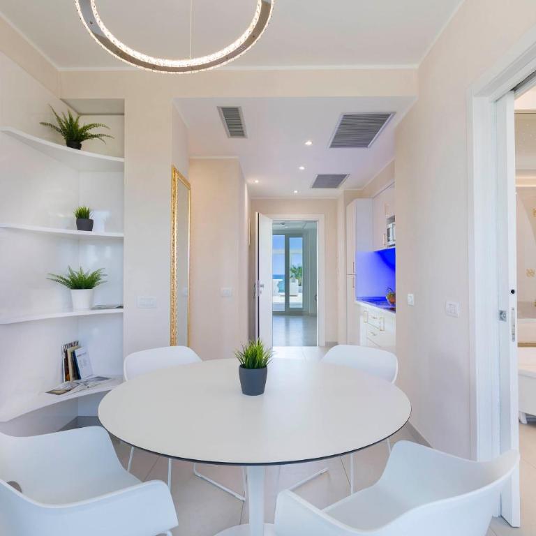 White Suite & Apartments - Appartamento Attico - 33