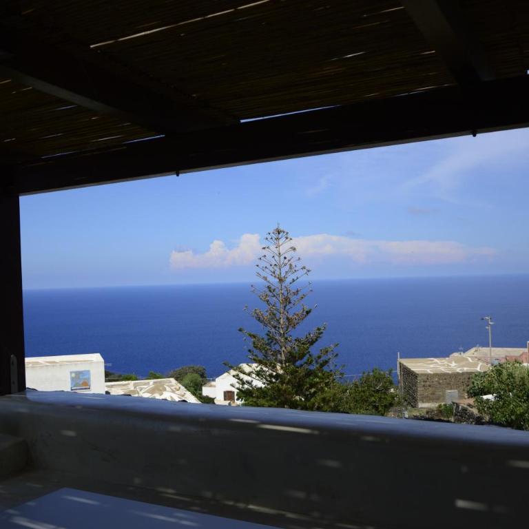 kammamia - Two-Bedroom Apartment with Terrace and Sea View - 1