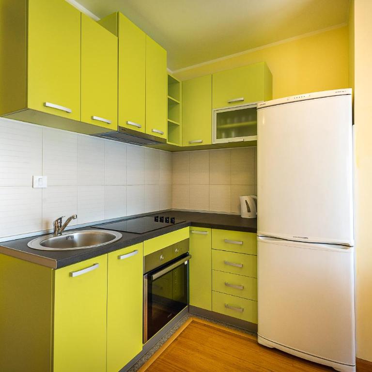 Santorini Apart - Family Suite with Balcony - 1