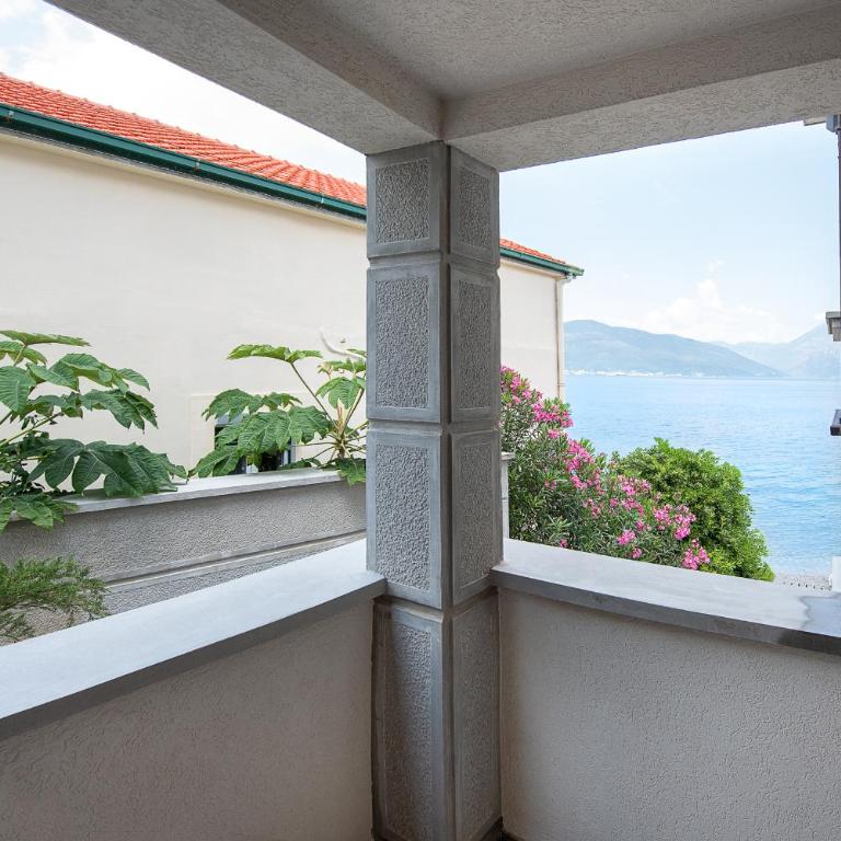 Santorini Apart - One-Bedroom Apartment - 5