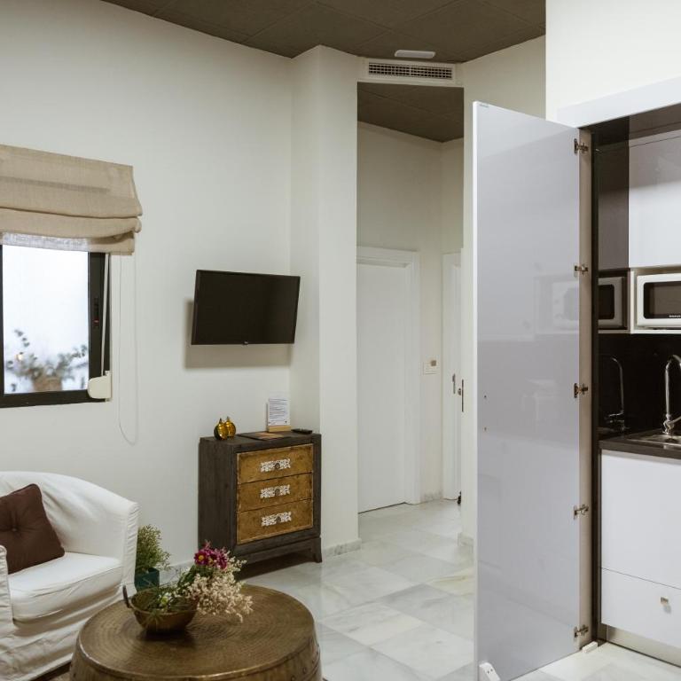 Luces de Catedral - Standard Apartment - 4