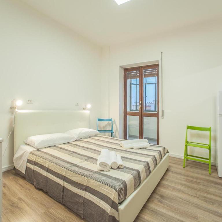 Le stanze al PORTO - King Room with Balcony - 6