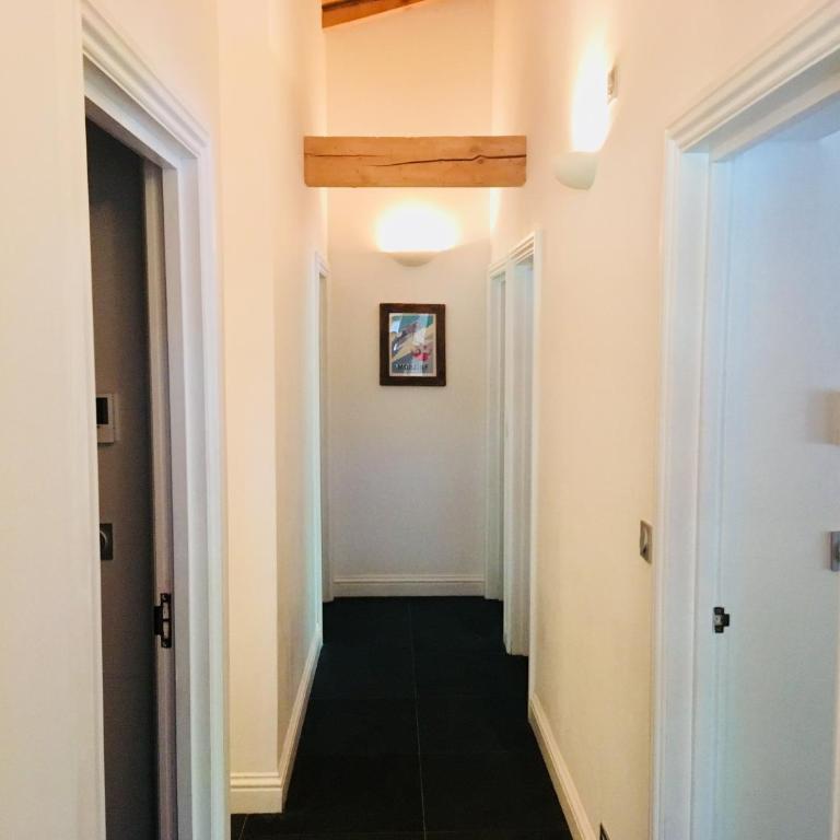 Chalet Marmotte M1 Penthouse for 8 - Superior Apartment - 8