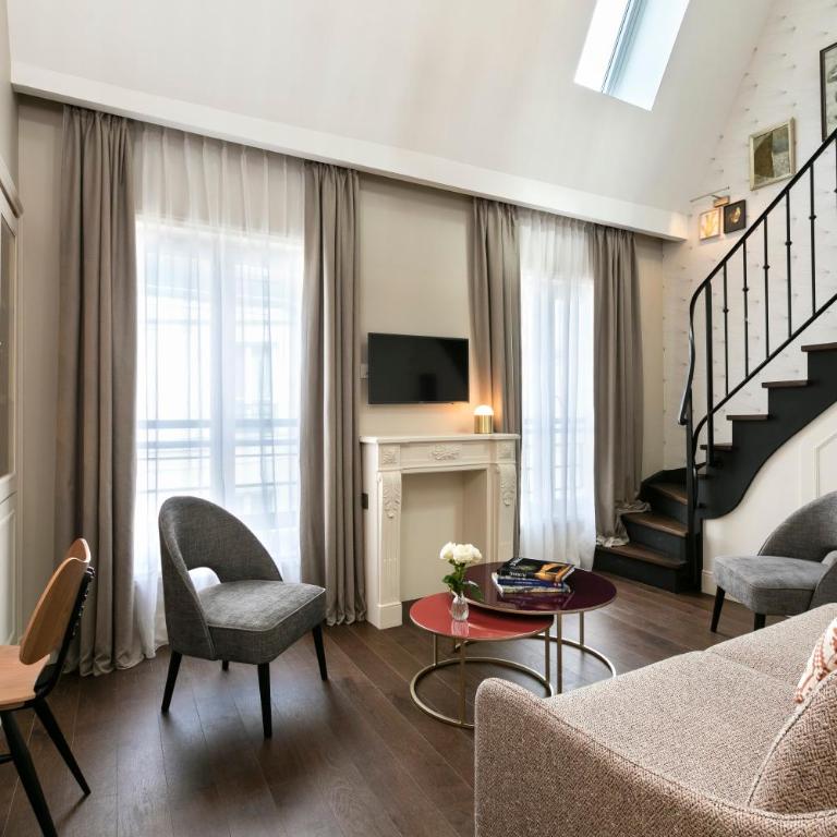 Royal Madeleine Hotel & Spa - Chambre Quadruple en Duplex - 1